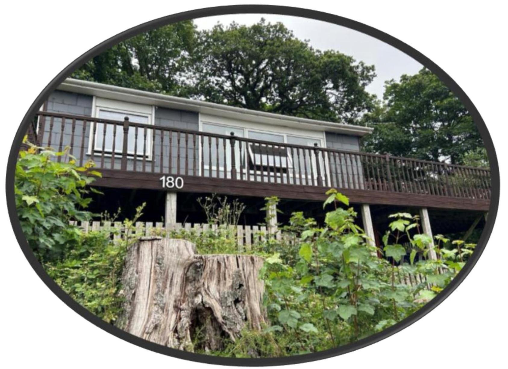 Caeathro 180 River View Cabin מראה חיצוני תמונה